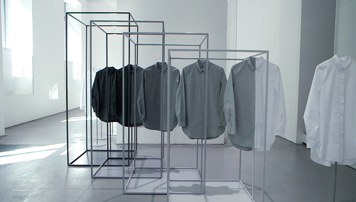 快时尚风浪起 衣柜从此不一样：COS与男装30年变化