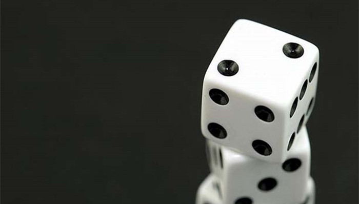 无效婚姻,陆家嘴视频,救火,捐款,政商掮客,房产,女孩,暴打,,钞票,区委书记