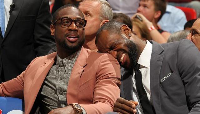 NBA的划时代友谊 首推詹姆斯和韦德