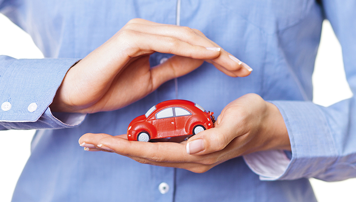 电竞选手坐滴滴被挑断手筋