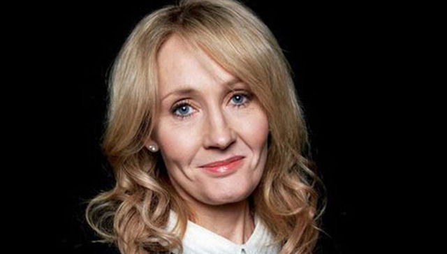 攻击《哈利·波特与被诅咒的孩子》的“黑赫敏”?JK罗琳怒了