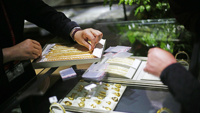 周大福去年利润创五年新低