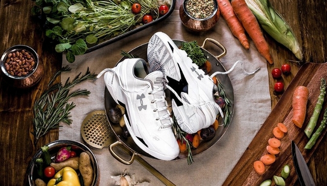 UA发布库里战靴Chef Curry 纯白低帮外形很“小学生”