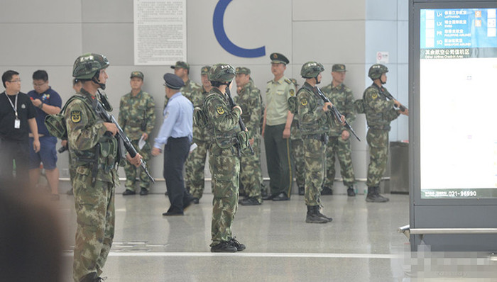 浦东机场,爆燃,通报,上海公安,案情,警民,发布,上海市公安局,直通车,官方
