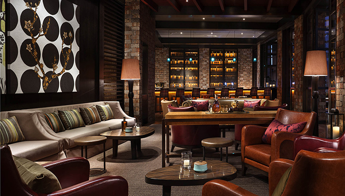 这家藏在瑰丽酒店的酒吧，值得你跨过半个城市来坐上一整晚