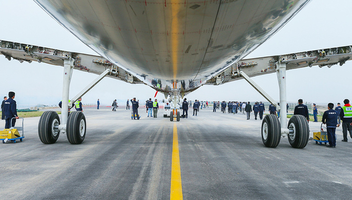 国产大飞机C919年内首飞