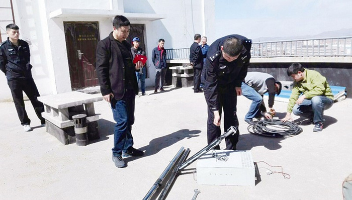 黑电台,测向仪,电台播音,电台广告,打掉,张思宁,广播电台,无线电管理,广播频率,疗程