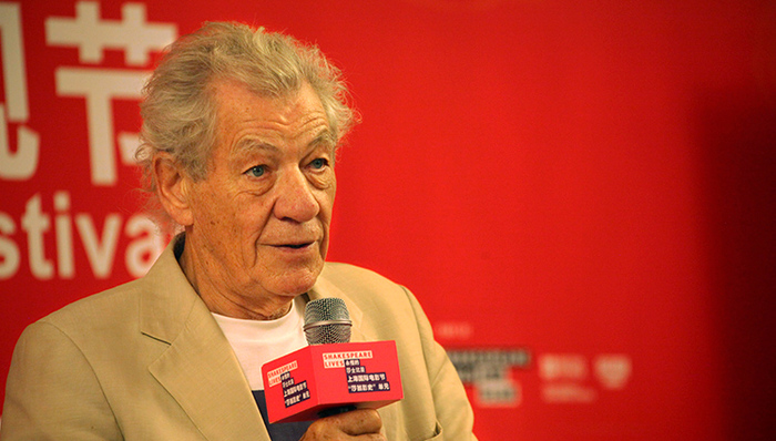 【上海电影节】“万磁王”伊恩·麦克莱恩爵士：莎士比亚的戏剧属于整个时代