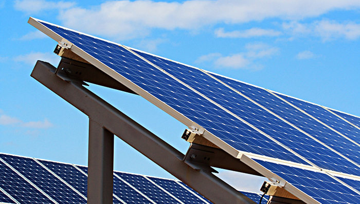 协鑫集成募资33亿