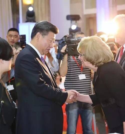 习近平,瓦尔特保卫萨拉热窝,瓦尔特,怀念,元首,桥,塞尔维亚,主席,主题曲,演员