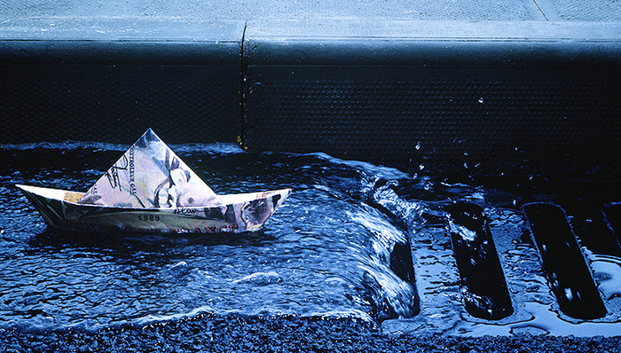 万科高管减持近3000万元