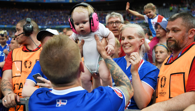 欧洲杯小组赛总结：12年冷门魔咒初现 大牌的葬礼&庶民的狂欢？