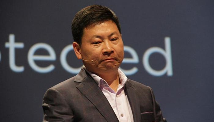 【虎嗅】华为的焦虑症：当下的第一，既是荣耀，更是包袱