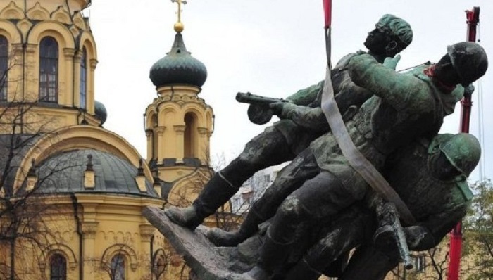 俄罗斯方块,天下故事,战争记忆