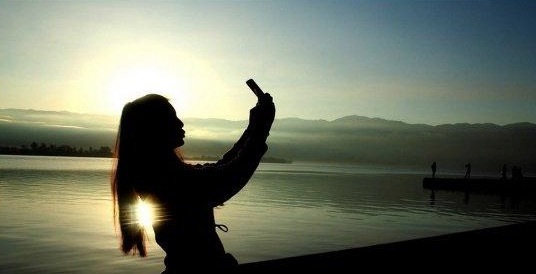 你以为王思聪只是有钱任性，其实他是精明的“网红”投资人