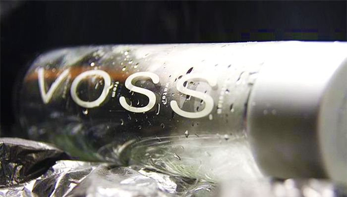 华彬集团引进挪威瓶装水品牌VOSS