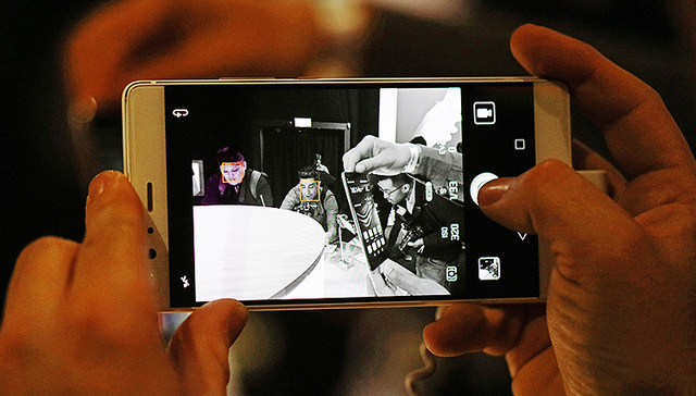 华为手机冒充单反