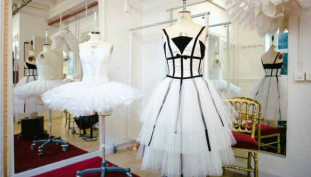 谁在买高定时装？除了有钱人还有巴黎歌剧院芭蕾舞团
