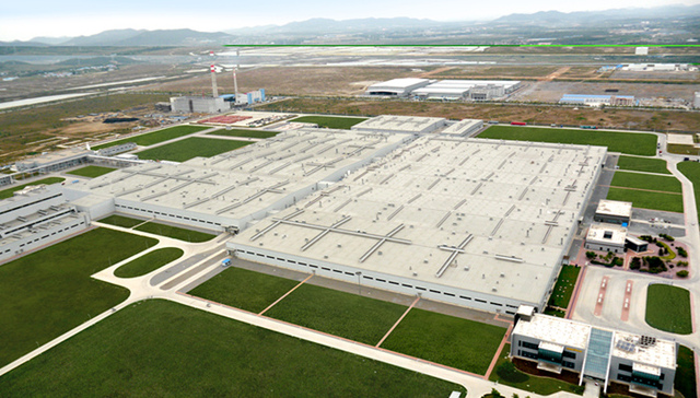 我们参观了固特异在中国唯一的工厂