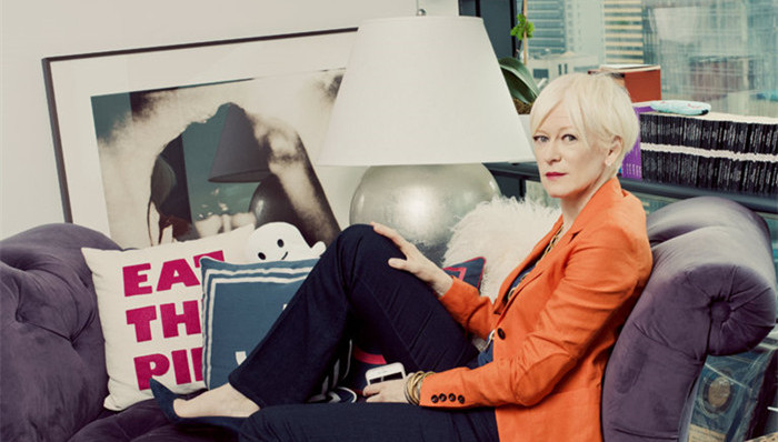 时尚不止关乎肤浅的穿衣打扮 这位主编说还可以有政治和平权讨论