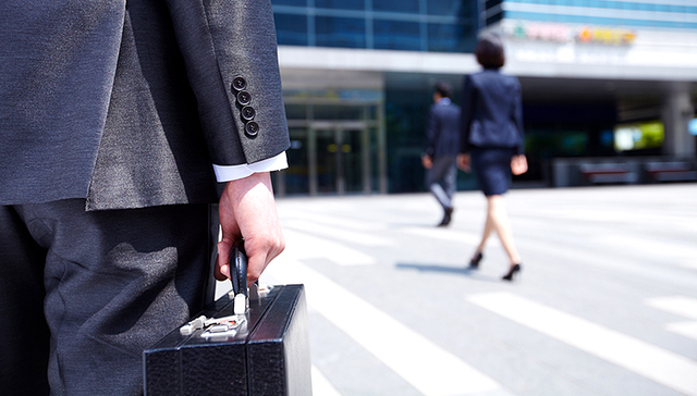 解直锟和中植系的万亿资产帝国