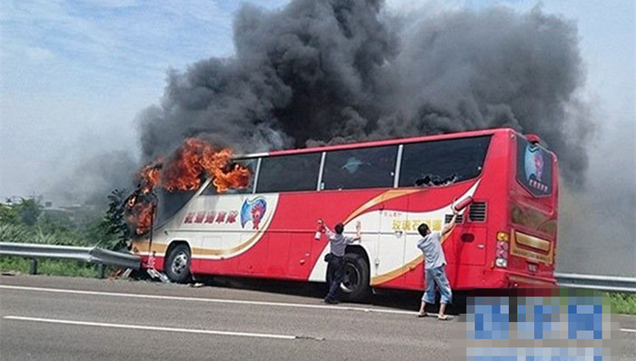 国台办,台湾,游览车,车祸,游客