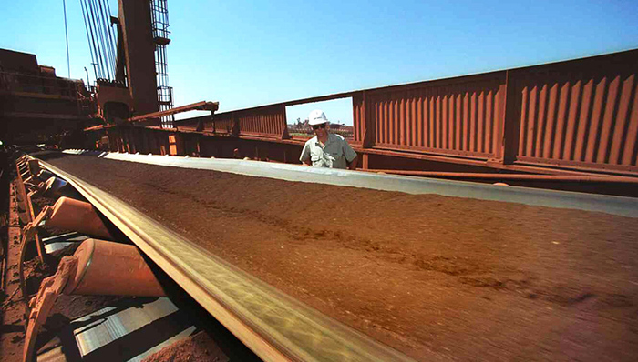 必和必拓铁矿石产量下降