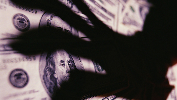 【中国房地产报】前珠海首富涉嫌洗钱被查 股票离奇涨停