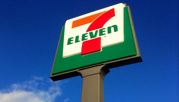 7-Eleven,铃木敏文,B2B,优衣库,Uber,Airbnb,亚马逊,沃尔玛,礼物说,五星电器