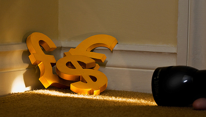 证监会严查欺诈发行和违规信披