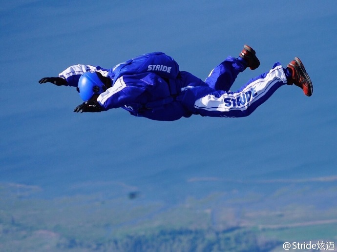 跳伞,李易峰,炫迈,根本停不下来,广告,营销,Stride,天堂跳