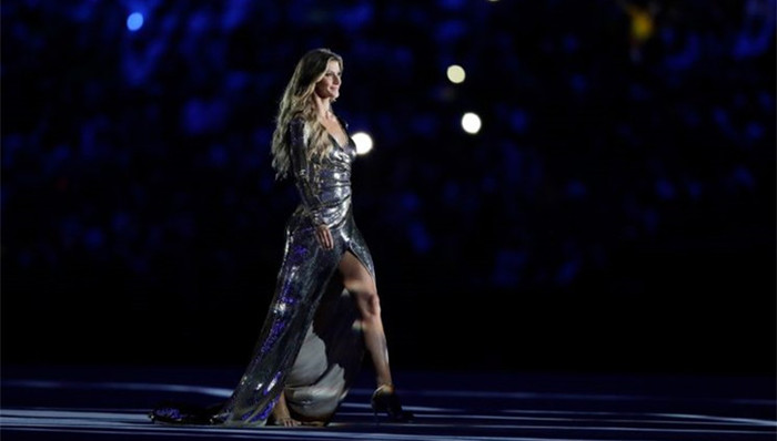 吉赛尔·邦臣,维多利亚的秘密,小李子,开幕式