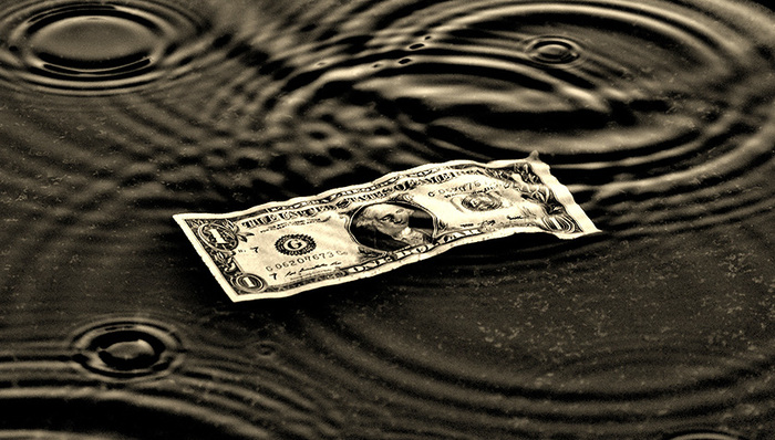 个股跌破增发价