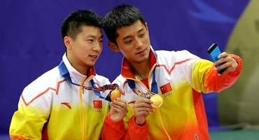 无敌是多么的寂寞？ 乒乓球男神女神八卦漫天好不热闹