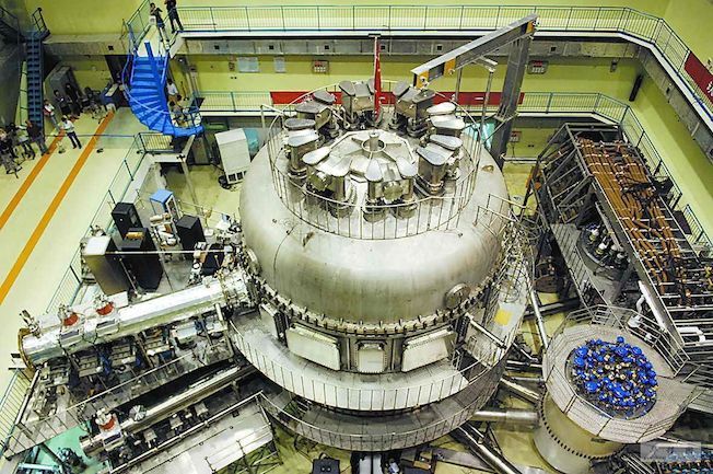 人造太阳,大科学装置,量子叠加,高考,科技成果转化,四川大学,量子纠缠,墨子号,三体,点火