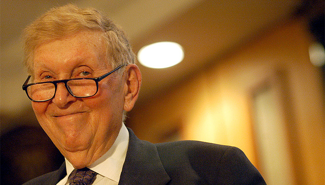 传媒帝国维亚康姆夺权大战