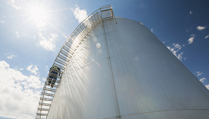 这家中国公司在易燃易爆环境建成了全球最小的LNG接收站