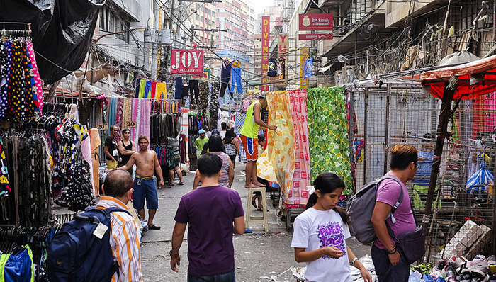 菲律宾,GDP增长率,增速,达沃,人口规模,佩尼亚,日本经济新闻,Pernia,Ernesto,国内