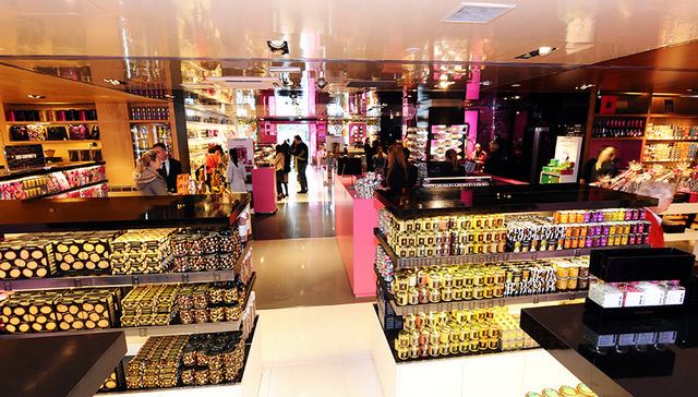 法国百年美食店Fauchon开酒店