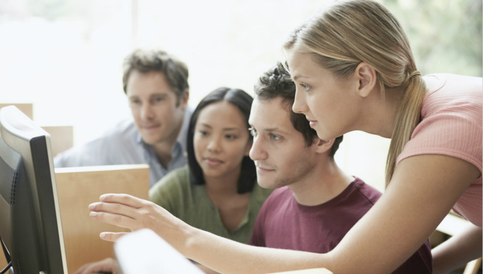 团队合作,8小时研究所