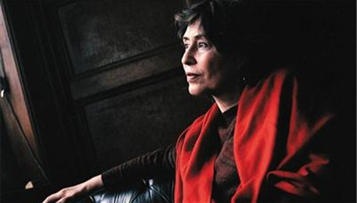 在文学中发现一个想象共和国