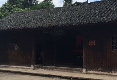 走转改,网络媒体,贺龙故居,绿色家园,长征史,红二,武陵源区,红六军团,贫困户,桑植县