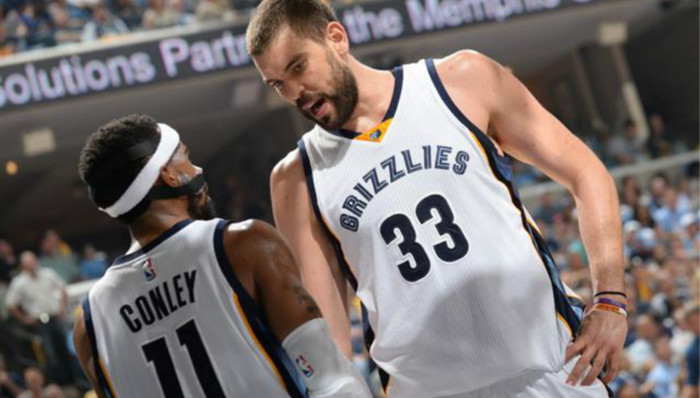 上赛季,球探,防守球员,防守篮板,自由球员,三分球命中率,得分能力,双能卫,赛季球队,跟腱撕裂