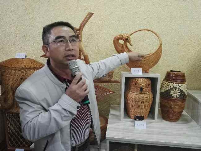 藤编,创业者,打工者,娄山关村,外出农民工,回乡创业,旅游商品,创业创新,农家乐