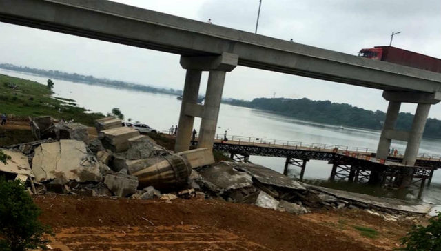 泰和大桥垮塌