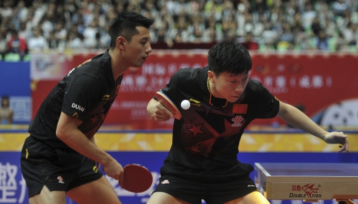 马龙/张继科携四对国乒组合取胜 中国赛男女双打决赛均上演“内战”