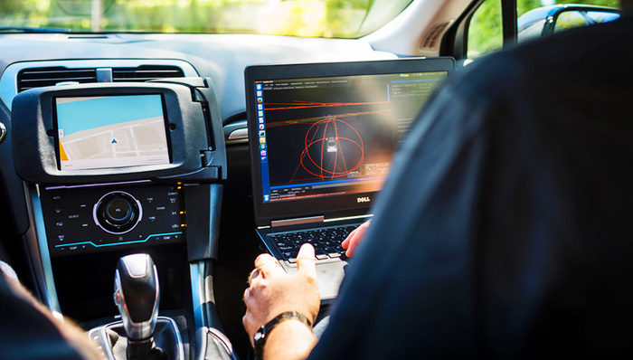 Uber自动驾驶车上路