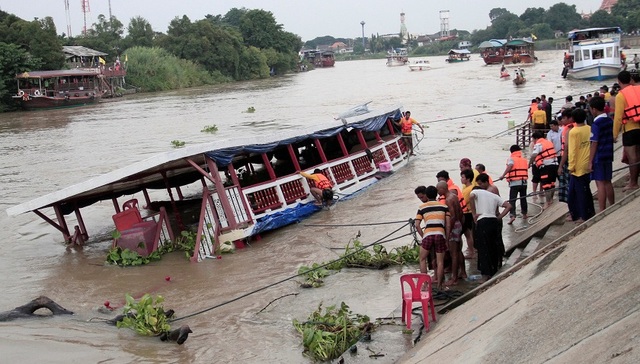 泰国发生船难至少13人死亡 没有中国公民
