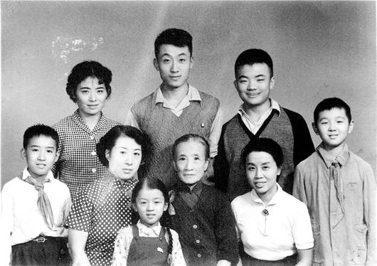 中国新闻周刊】钱理群：以生命体验写知识分子精神史| 界面新闻