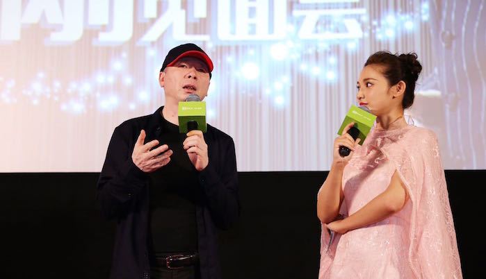 冯小刚压轴个人喜剧影展  见证喜剧二十年